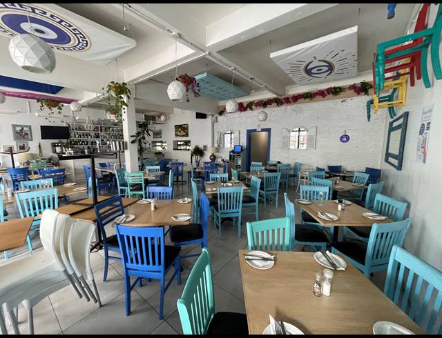 200M² RETAIL TO LET IN SEA POINT